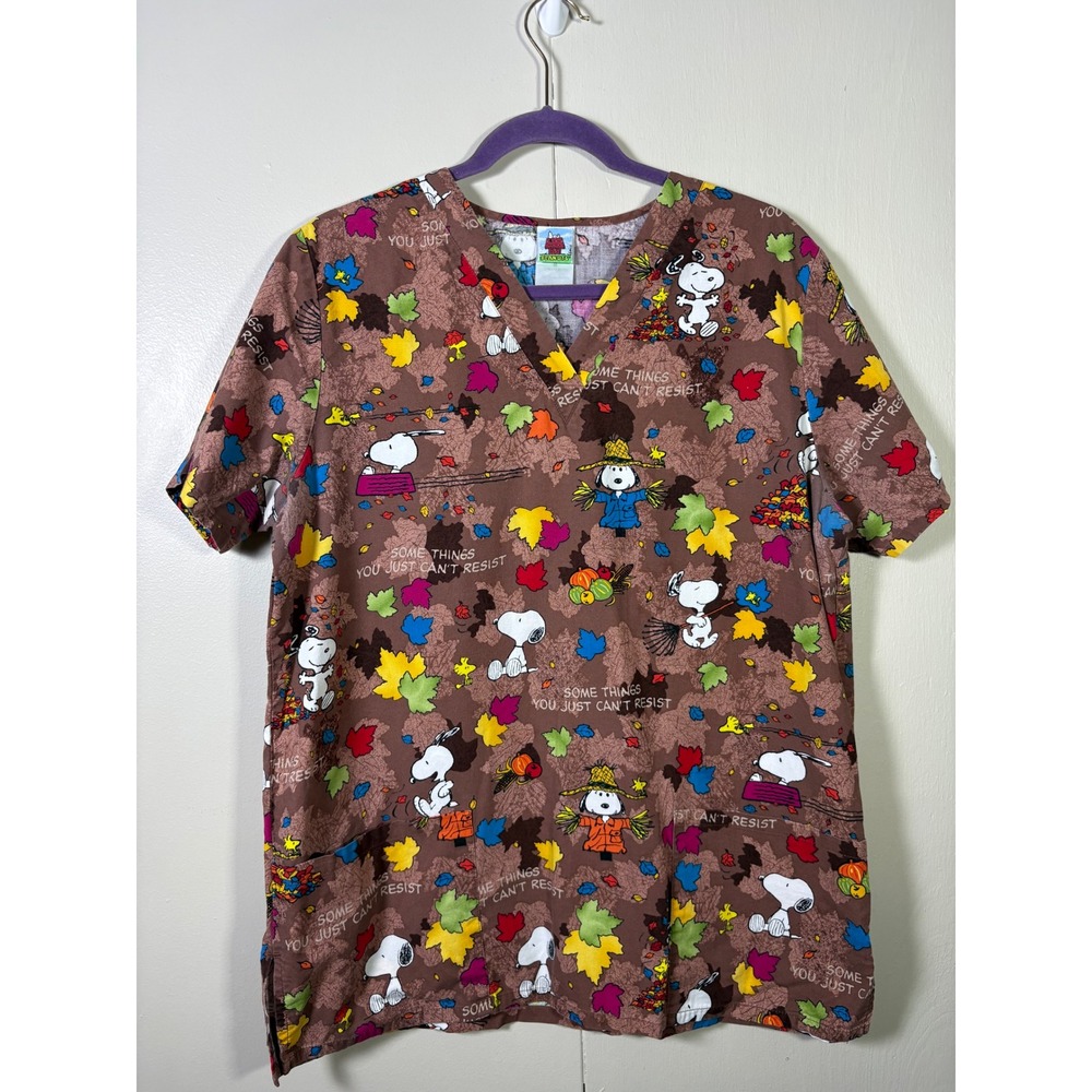 Peanuts Snoopy Vtg Fall Autumn Scrub Top V-Neck Brown M Nurse Nostalgic Whimsy
